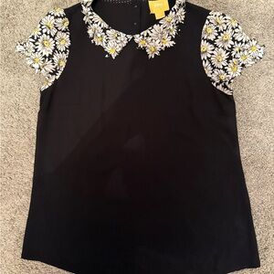 Maeve Black Top with Daisy Floral Collar